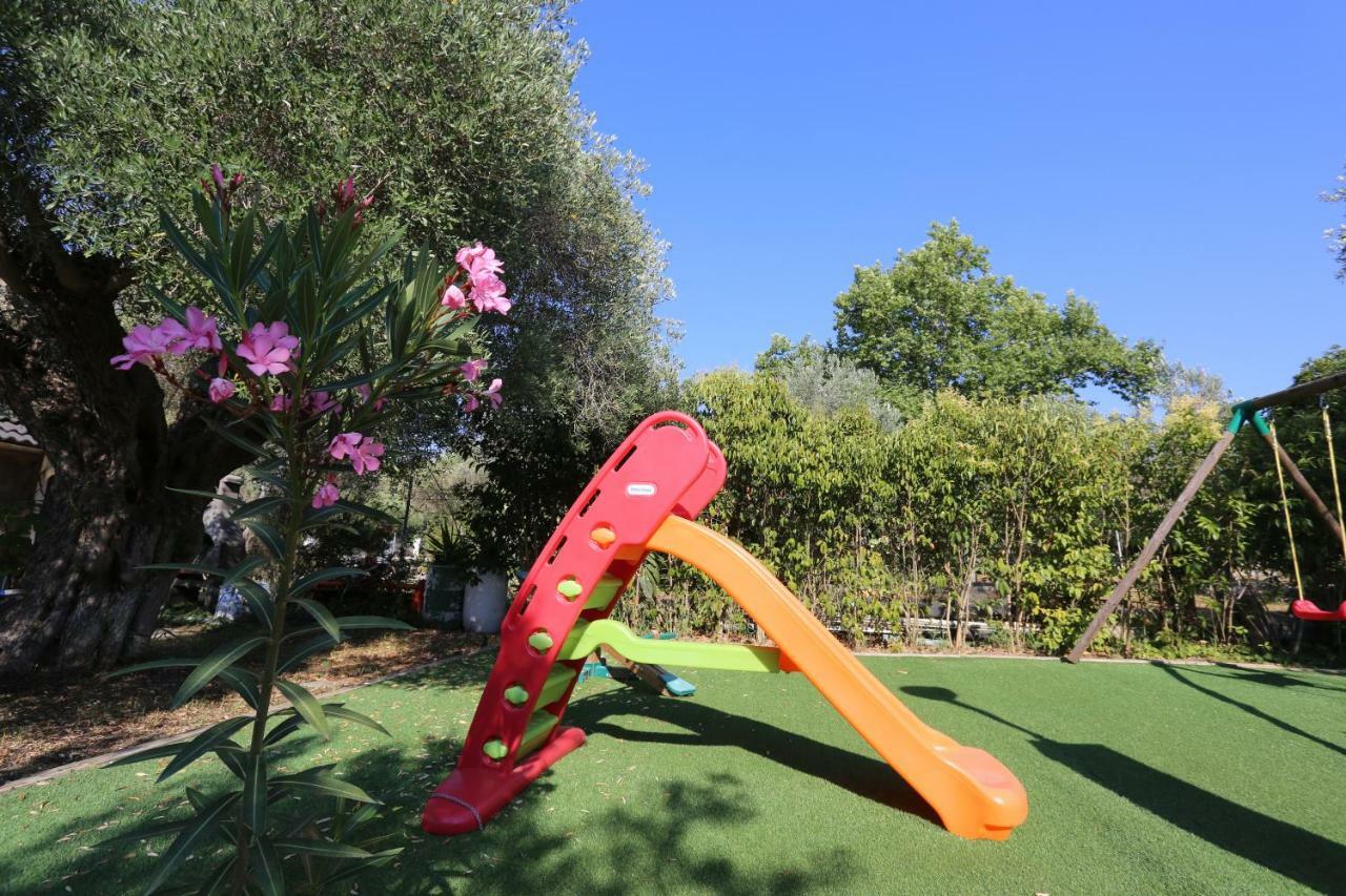 פפקוהורי Villa Argo 3 - Beachfront, Big Gardens, Location! מראה חיצוני תמונה
