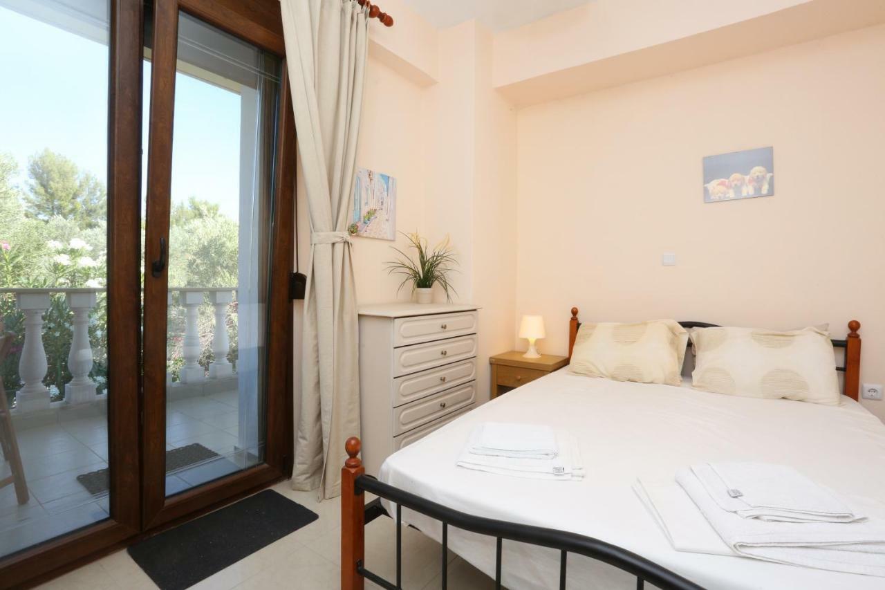 פפקוהורי Villa Argo 3 - Beachfront, Big Gardens, Location! מראה חיצוני תמונה