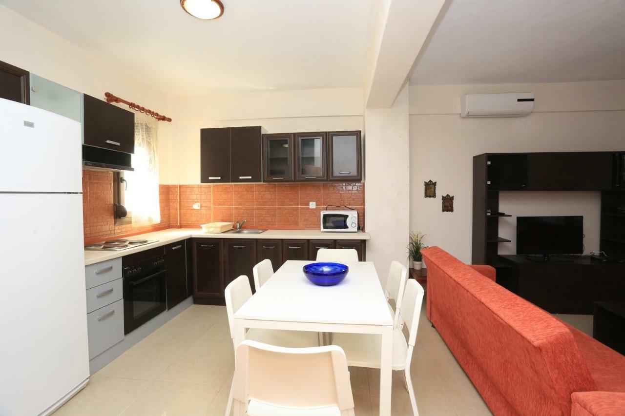 פפקוהורי Villa Argo 3 - Beachfront, Big Gardens, Location! מראה חיצוני תמונה