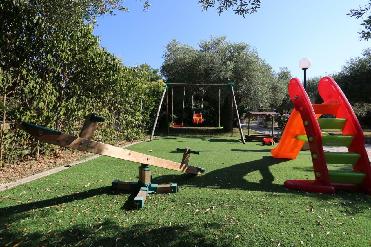 פפקוהורי Villa Argo 3 - Beachfront, Big Gardens, Location! מראה חיצוני תמונה