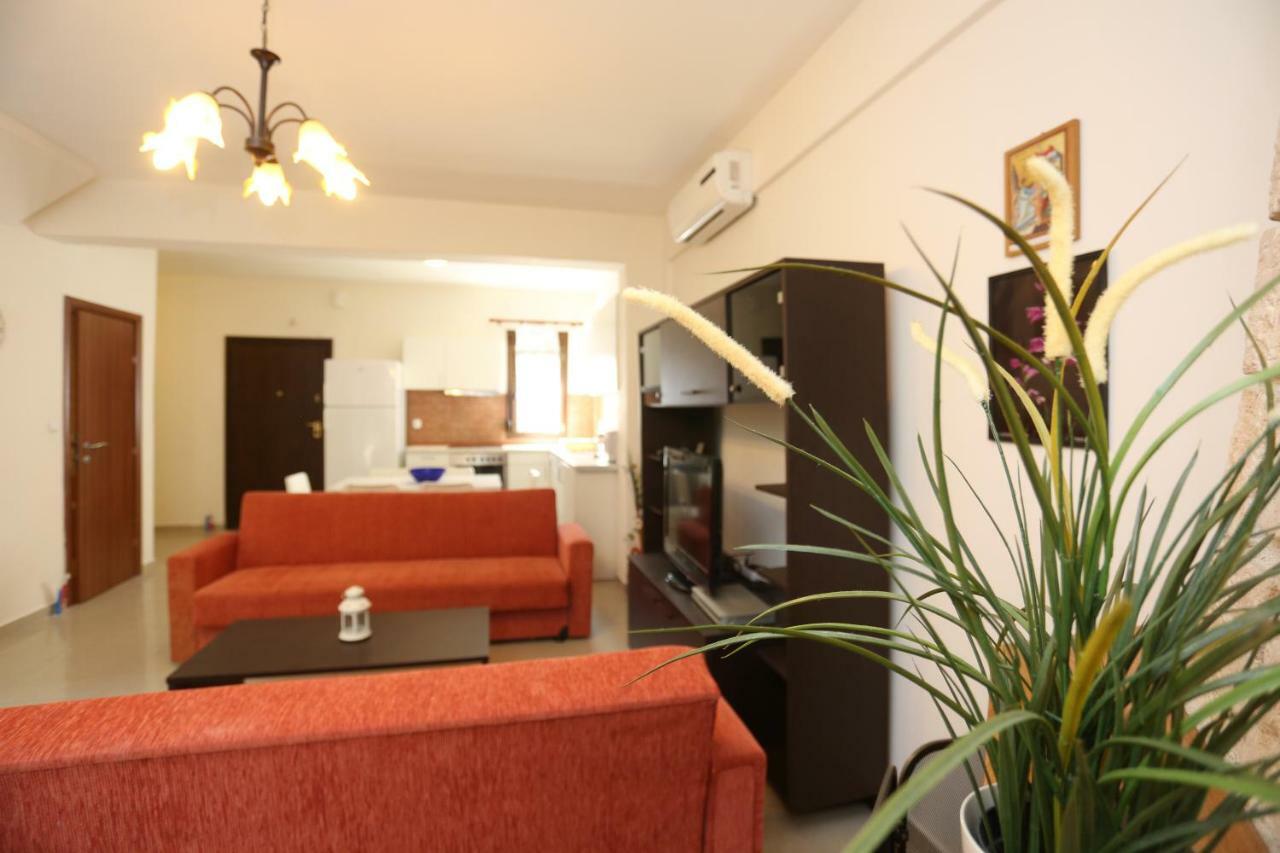 פפקוהורי Villa Argo 3 - Beachfront, Big Gardens, Location! מראה חיצוני תמונה