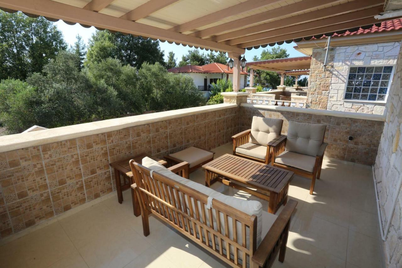 פפקוהורי Villa Argo 3 - Beachfront, Big Gardens, Location! מראה חיצוני תמונה