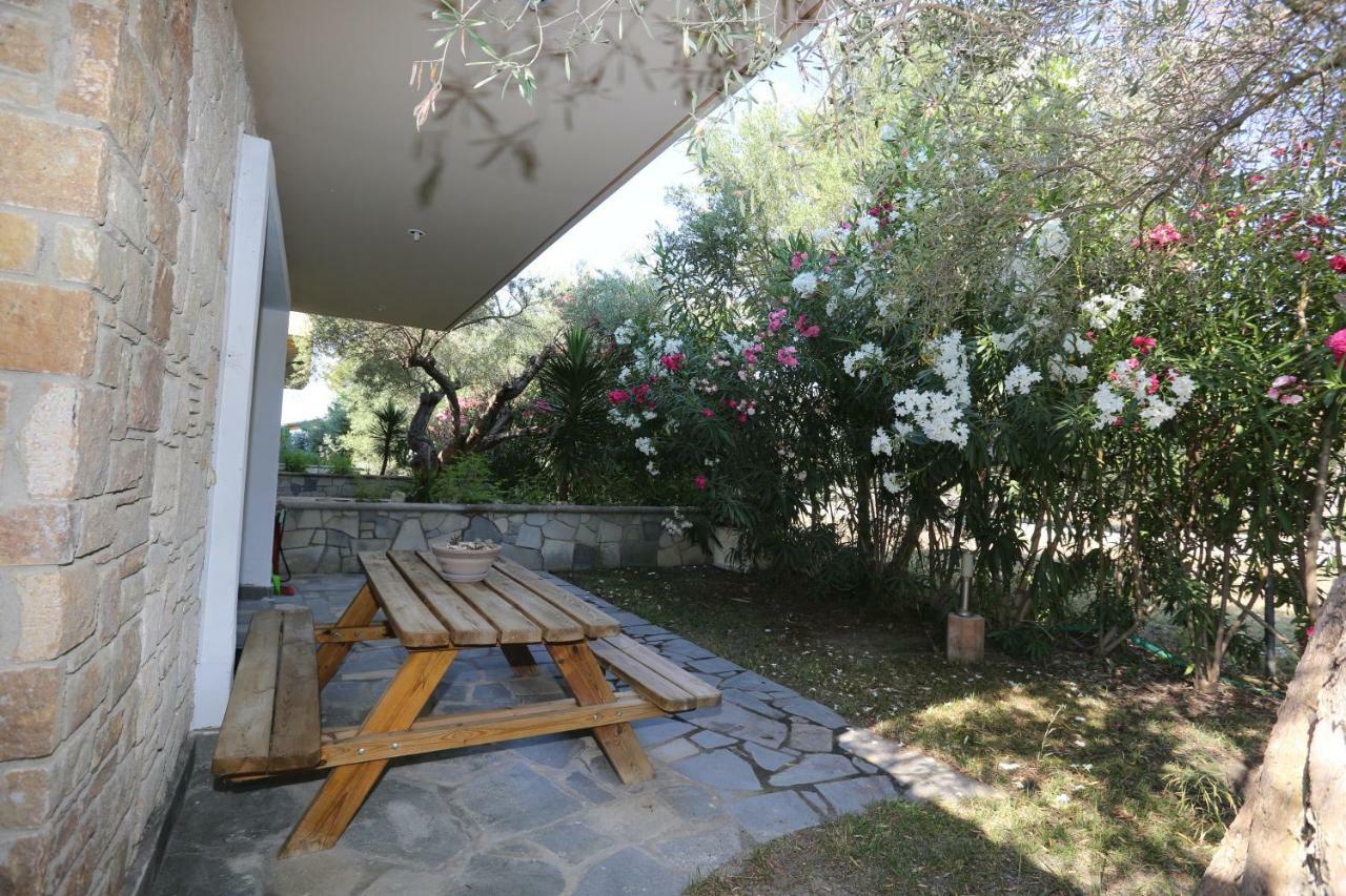 פפקוהורי Villa Argo 3 - Beachfront, Big Gardens, Location! מראה חיצוני תמונה